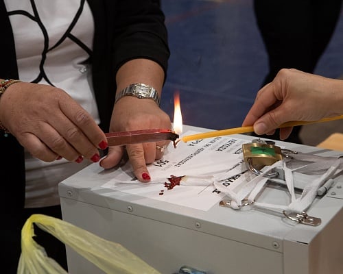 Και με... παρατσούκλια στα ψηφοδέλτια οι υποψήφιοι στις Βουλευτικές Εκλογές