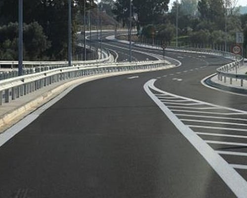 Καραμπόλα τεσσάρων οχημάτων στον αυτοκινητόδρομο