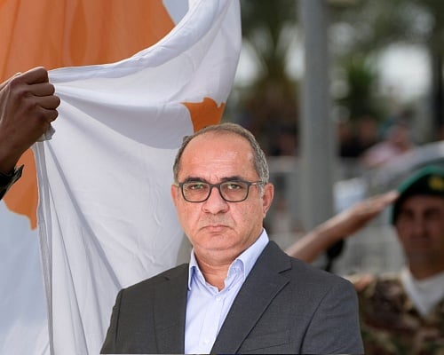 Κράτος σε... ηλικία συνταξιοδότησης: Οι θεσμικές αλλαγές κι η ανάγκη διαφύλαξης του Συντάγματος