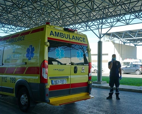 Σε σοβαρή κατάσταση 4χρονο κοριτσάκι μετά από τροχαίο ατύχημα – Παρασύρθηκε από αυτοκίνητο