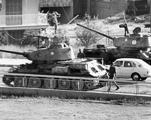 51 χρόνια από το προδοτικό πραξικόπημα της 15ης Ιουλίου 1974
