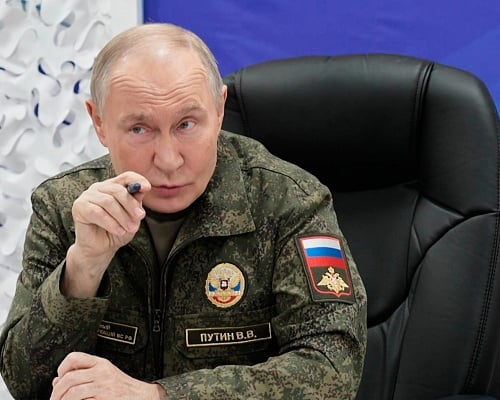 Πούτιν ανεβάζει τους τόνους: «Αν η Ευρώπη θέλει πόλεμο, η Ρωσία είναι έτοιμη»