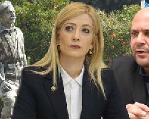 Η πρόωρη εμφάνιση του Γρίβα στην προεκλογική, η μετατόπιση της κόντρας και η συσπείρωση της συντηρητικής δεξιάς Η πρόωρη εμφάνιση του Γρίβα στην προεκλογική, η μετατόπιση της κόντρας και η συσπείρωση της συντηρητικής δεξιάς