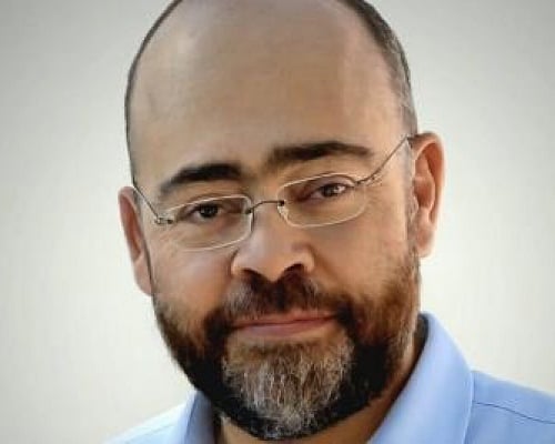 Παραιτήθηκε από το χαρτοφυλακίο της Υγείας του ΔΗΣΥ ο Μιλτιάδους μετά τον πόλεμο για τα εξειδικευμένα φάρμακα