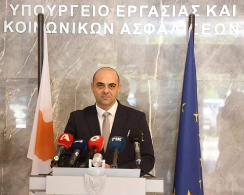 Υπ. Εργασίας: «Η λήψη απεργιακών μέτρων πρέπει να αποφευχθεί»