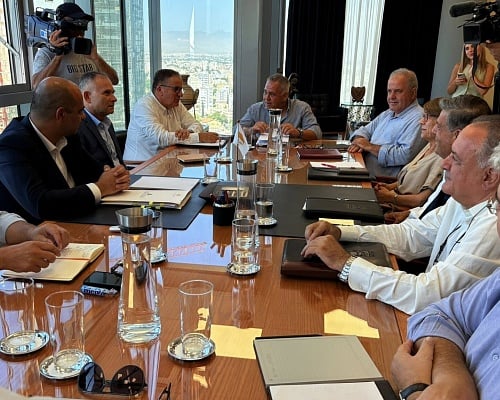 Από τη μια «παρανομία» κι από την άλλη «χάος»: Καμία ελπίδα για άρση της απεργίας