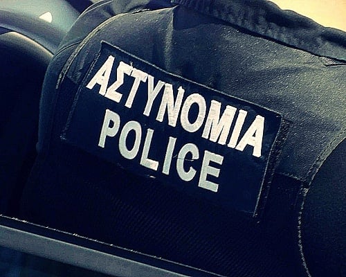 ΟΔΗΓΟΙ ΠΡΟΣΟΧΗ: Πέντε αυτοκίνητα συγκρούστηκαν στον αυτοκινητόδρομο Λάρνακας Αγίας Νάπας