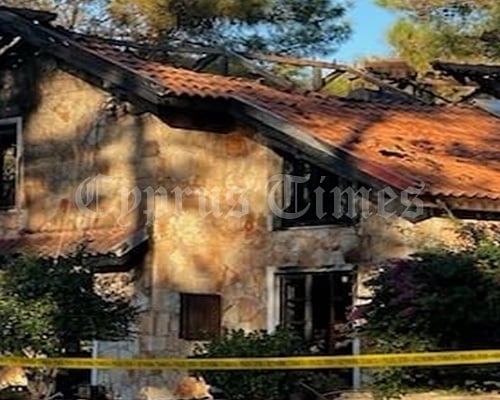 Στις πυρόπληκτες περιοχές λειτουργοί της Επαρχιακής Διοίκησης Λεμεσού – Ενημέρωση για αποζημιώσεις