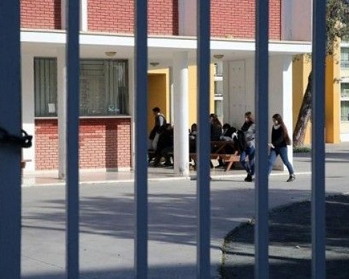 ΟΕΛΜΕΚ: «Ανυπόστατα» τα δημοσιεύματα για επίθεση καθηγήτριας εναντίον μαθητή